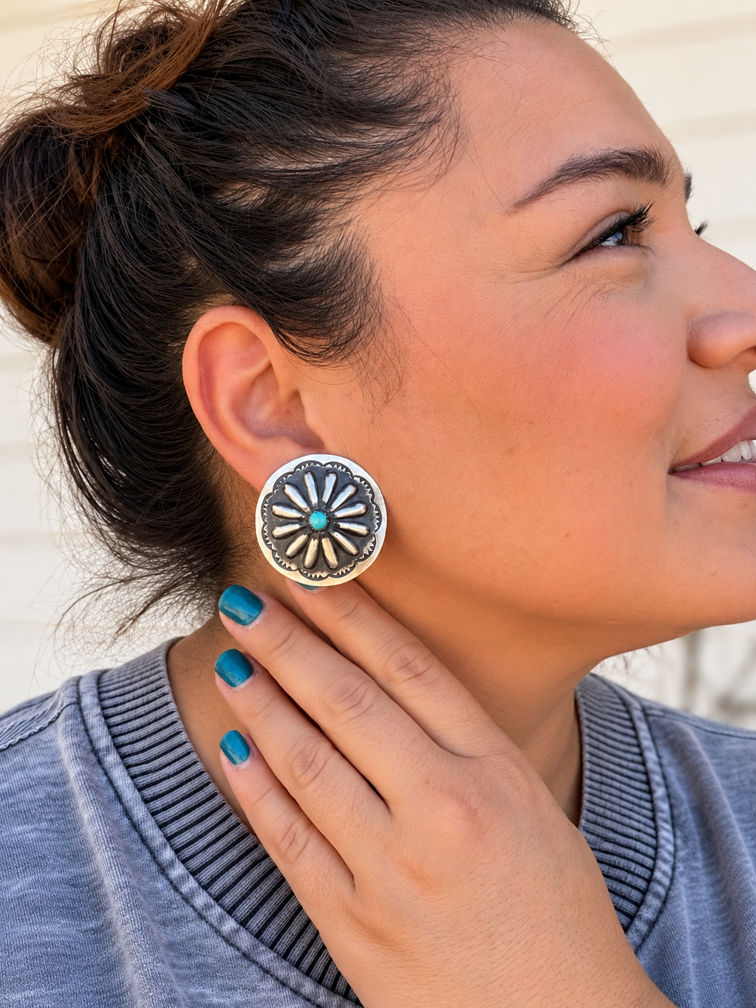 Turquoise conch