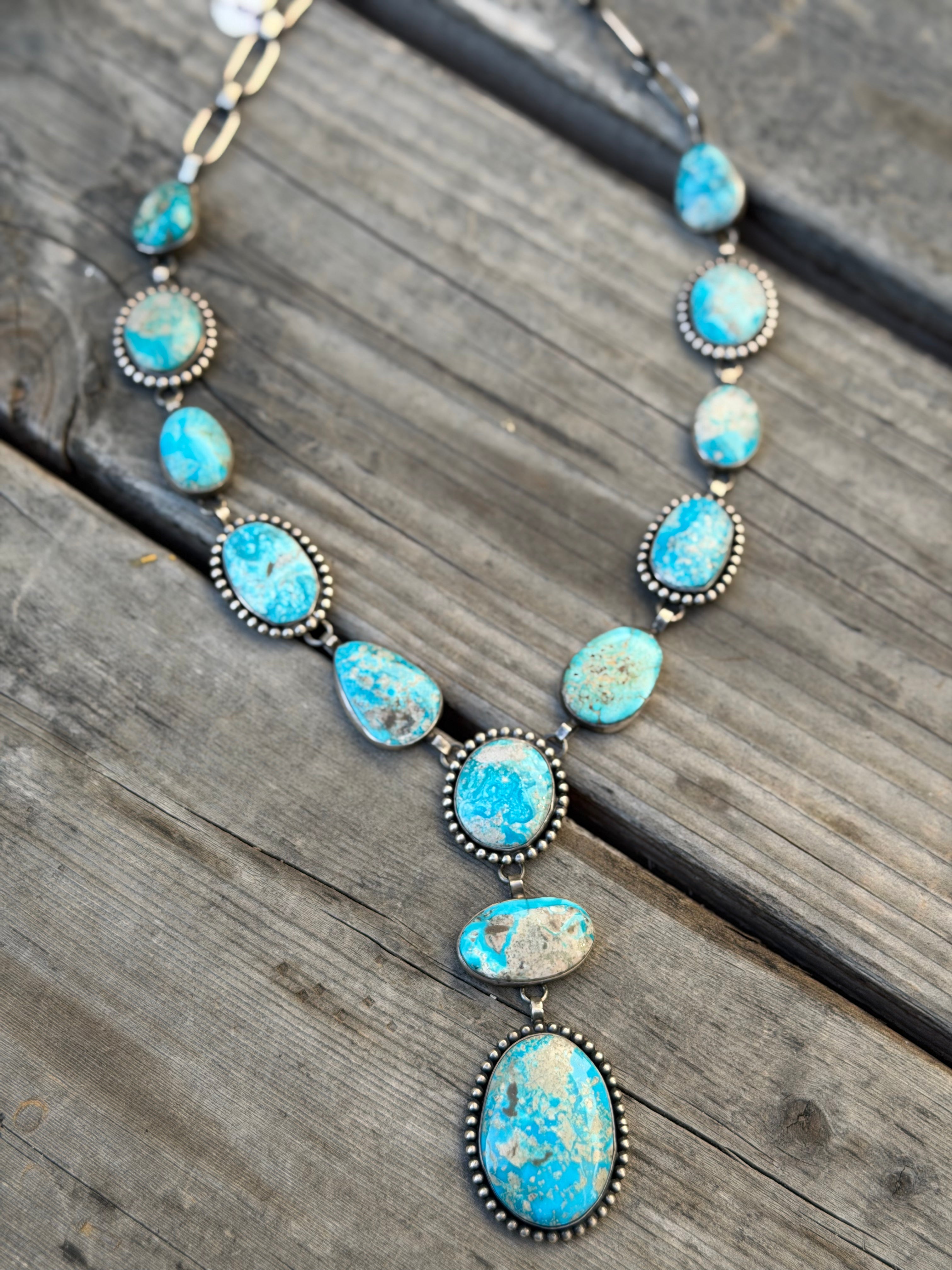 Carico Lake lariat