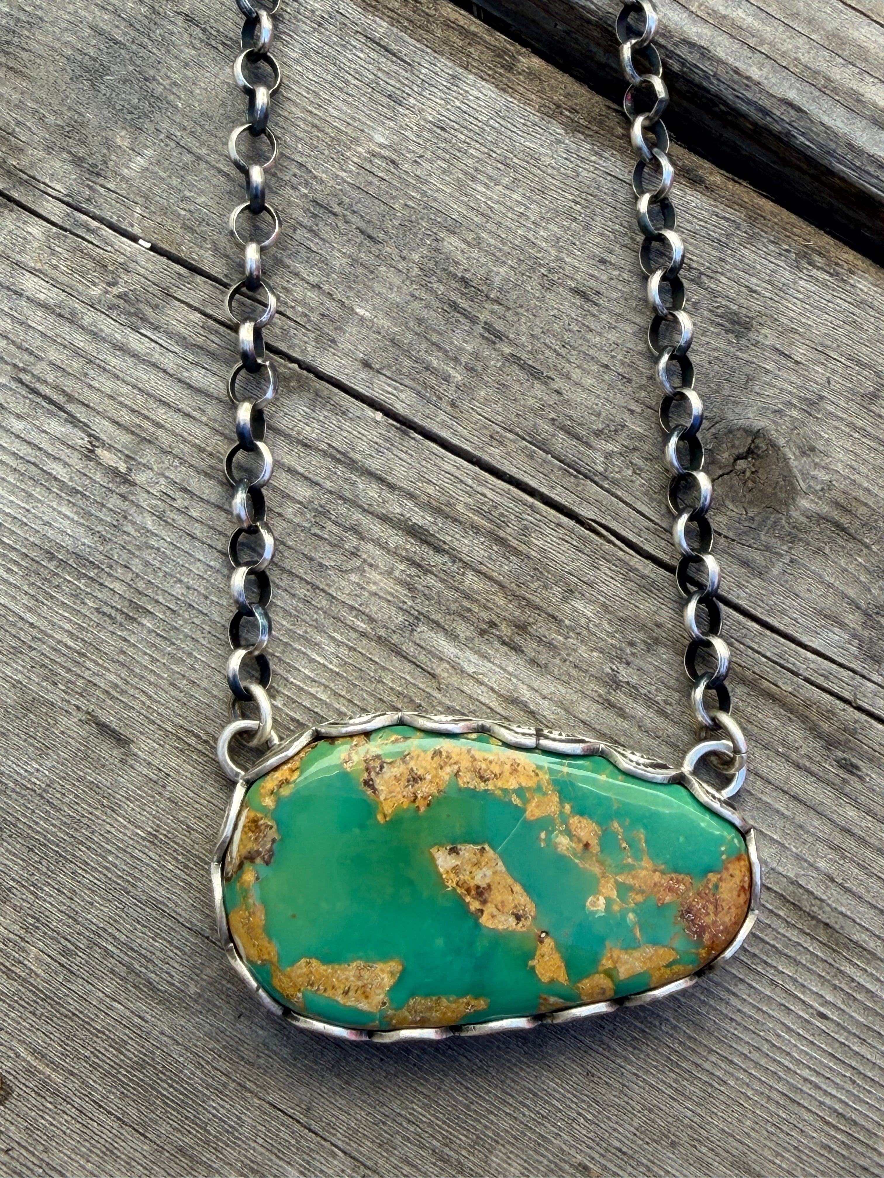 Royston bar necklace