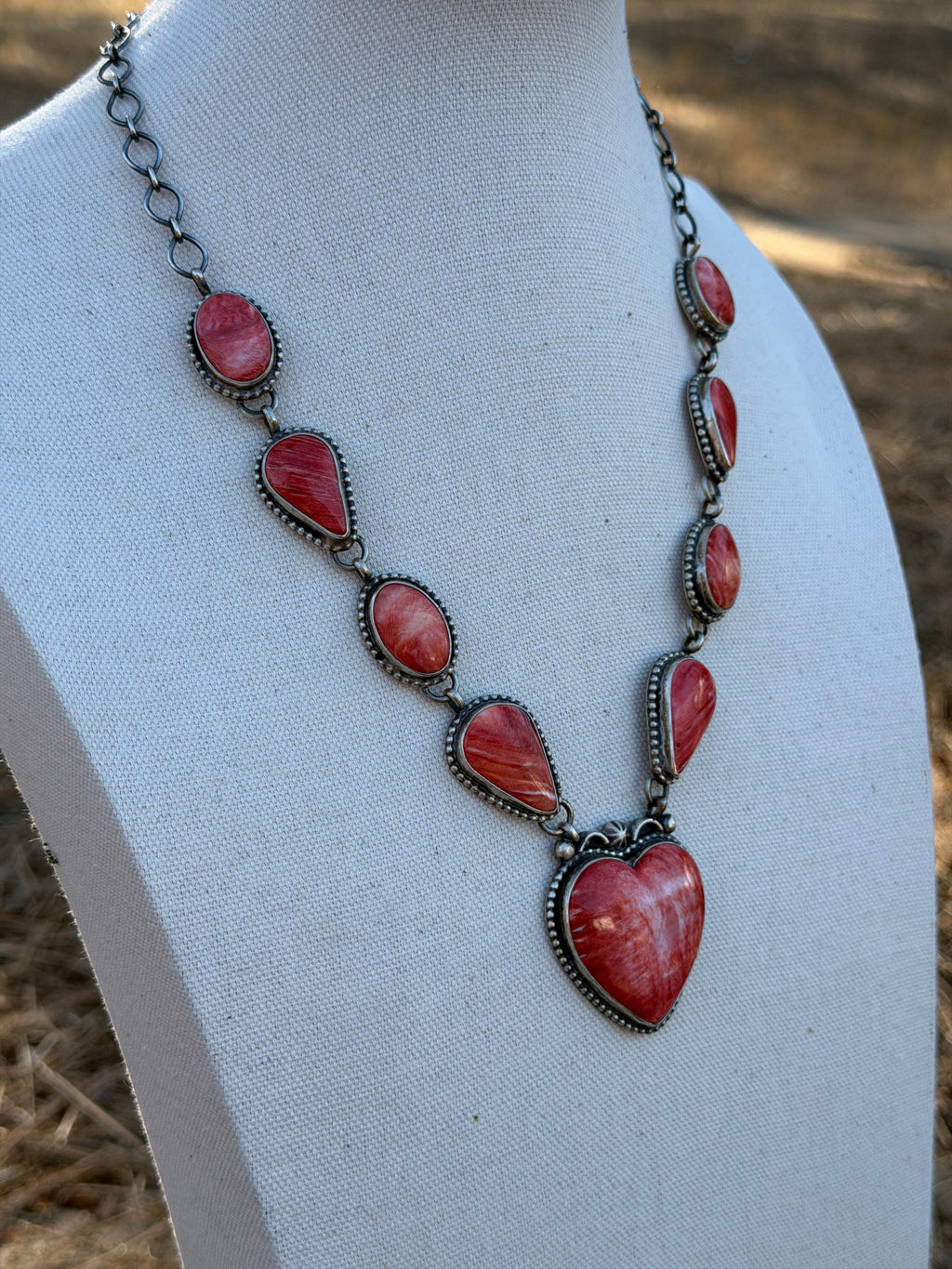 Red Spiny heart lariat