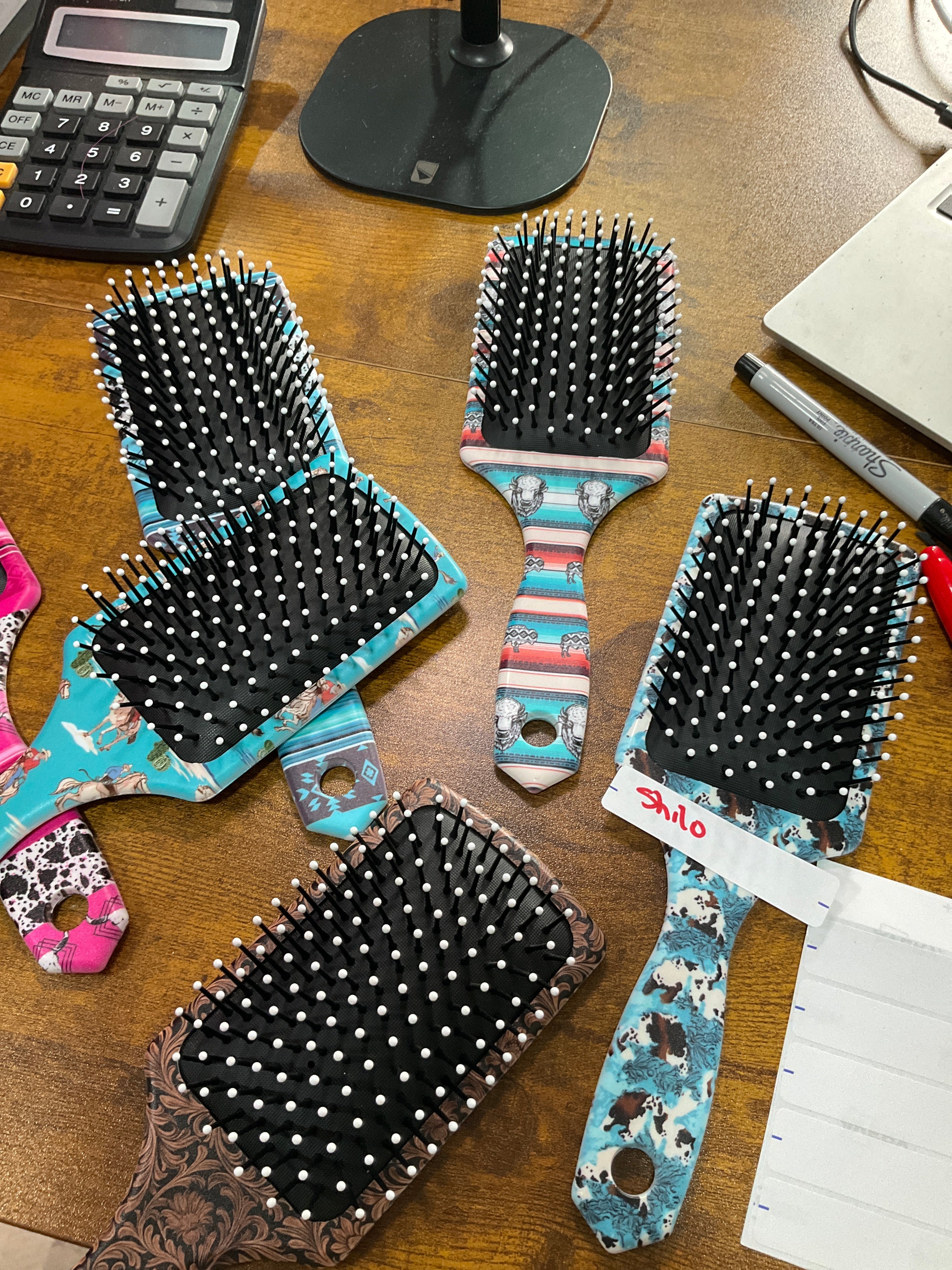 Hair brush