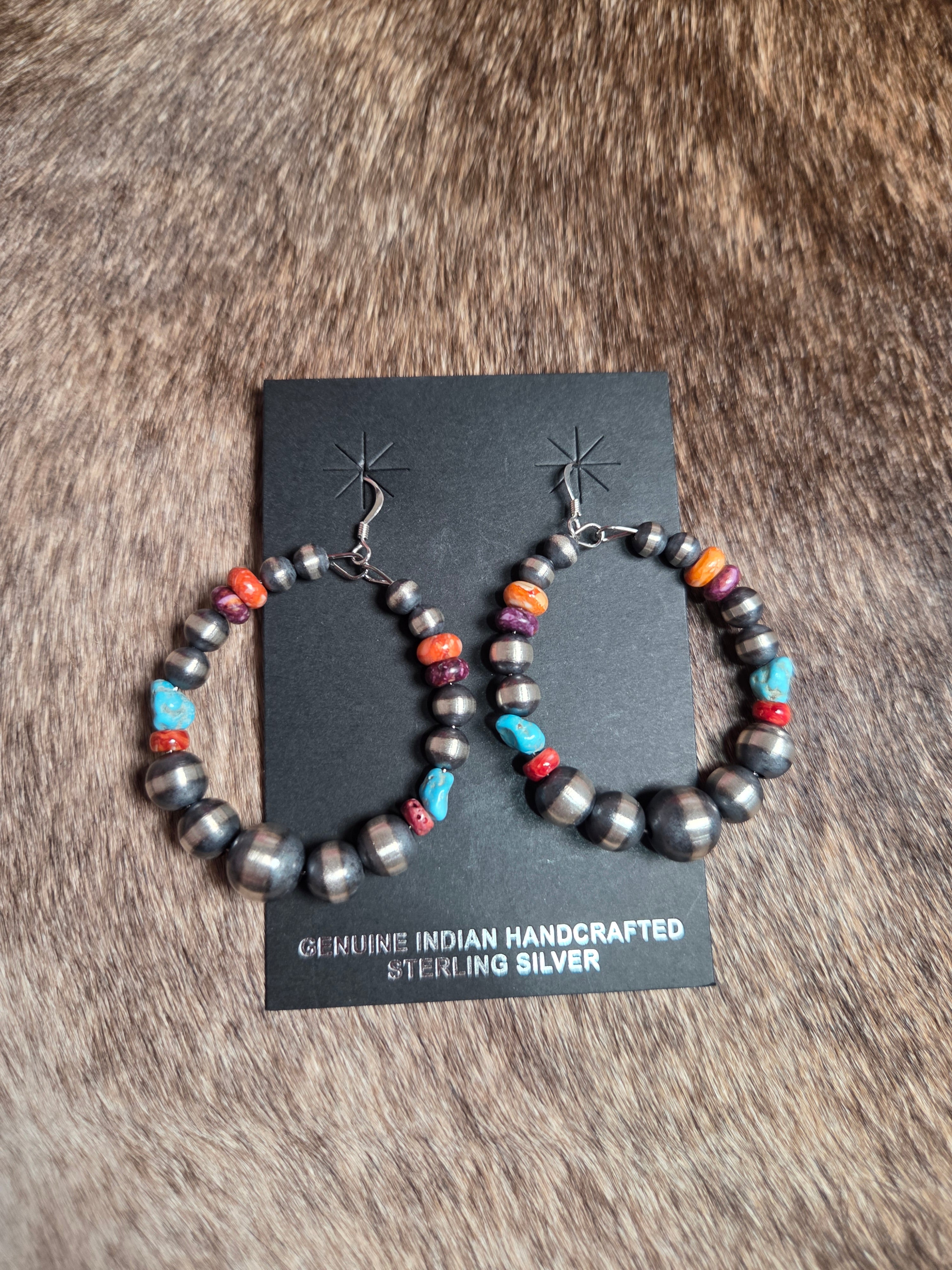Mixed spiny dangle hoops