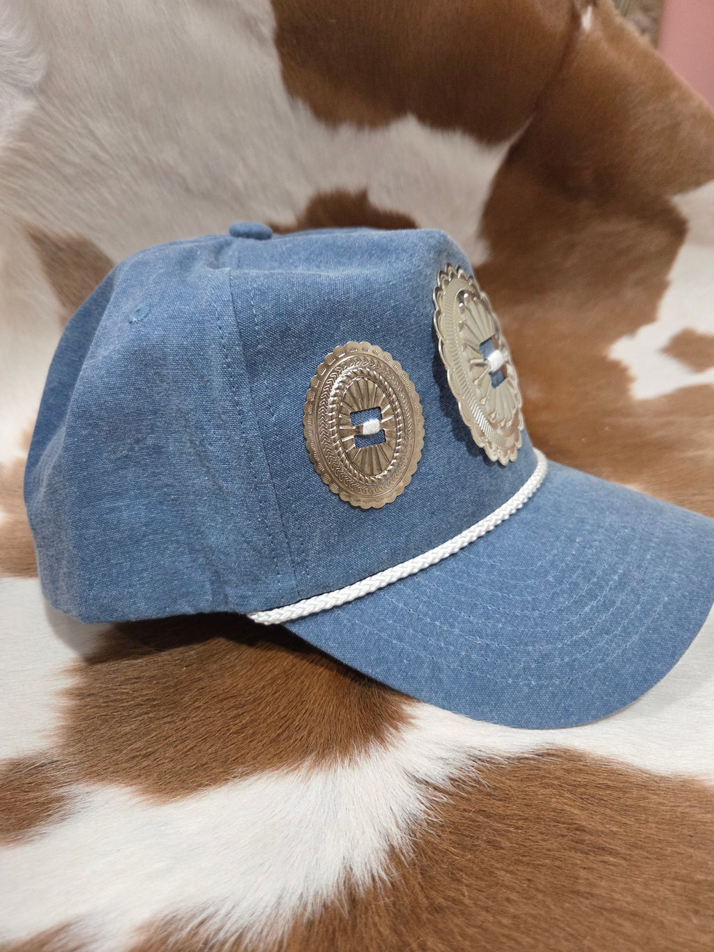 Denim conch hat