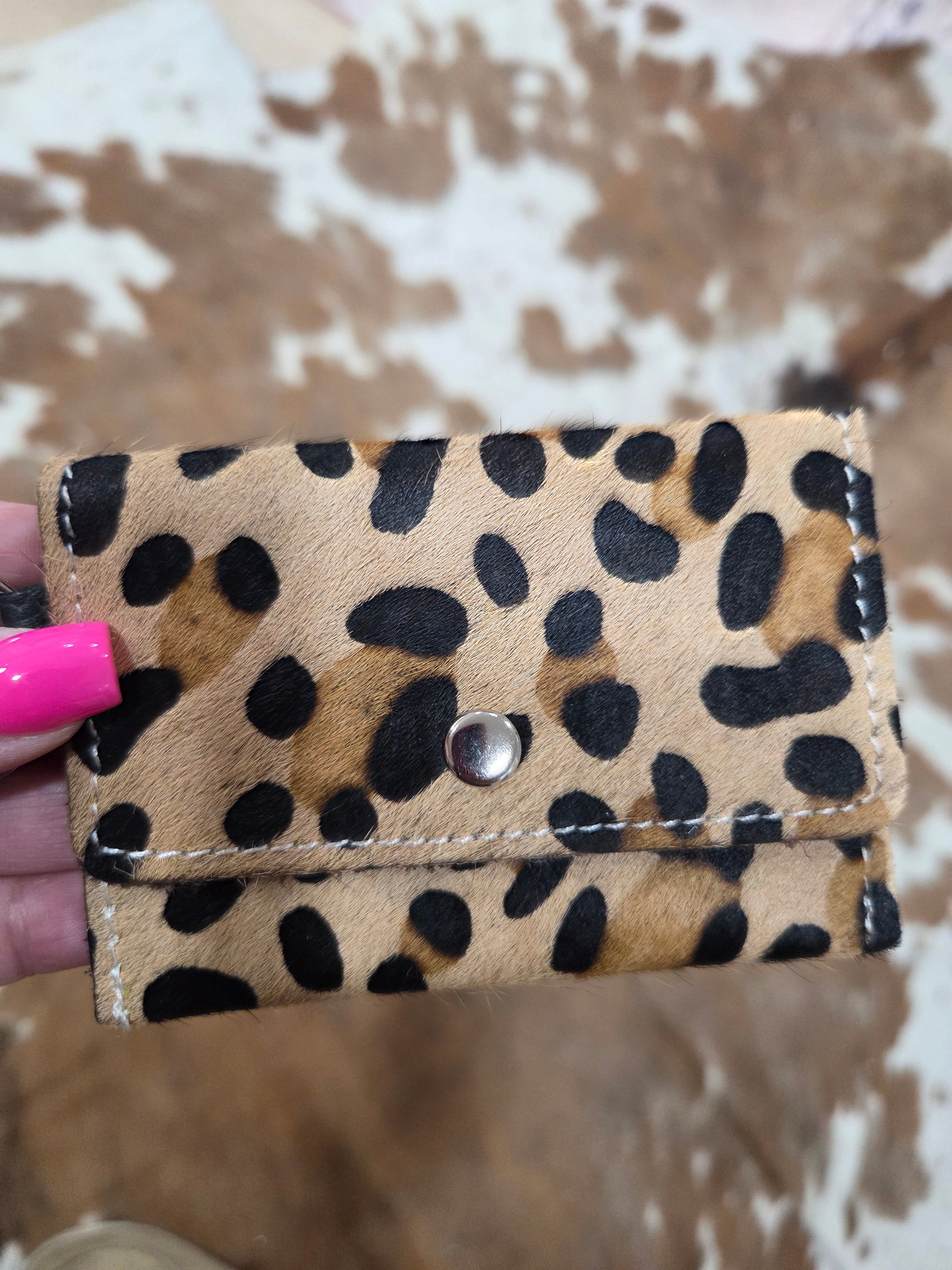 Cheetah coin pouch
